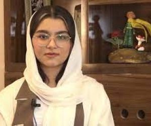 رتبه 1 کنکور تجربی اترینا فرحمند